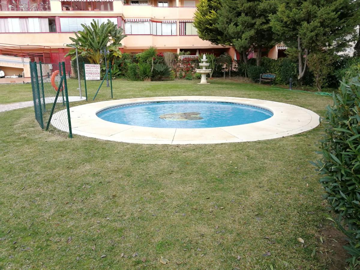 Apartamento en Fuengirola Exterior foto