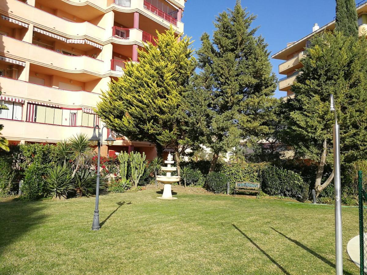 Apartamento en Fuengirola Exterior foto