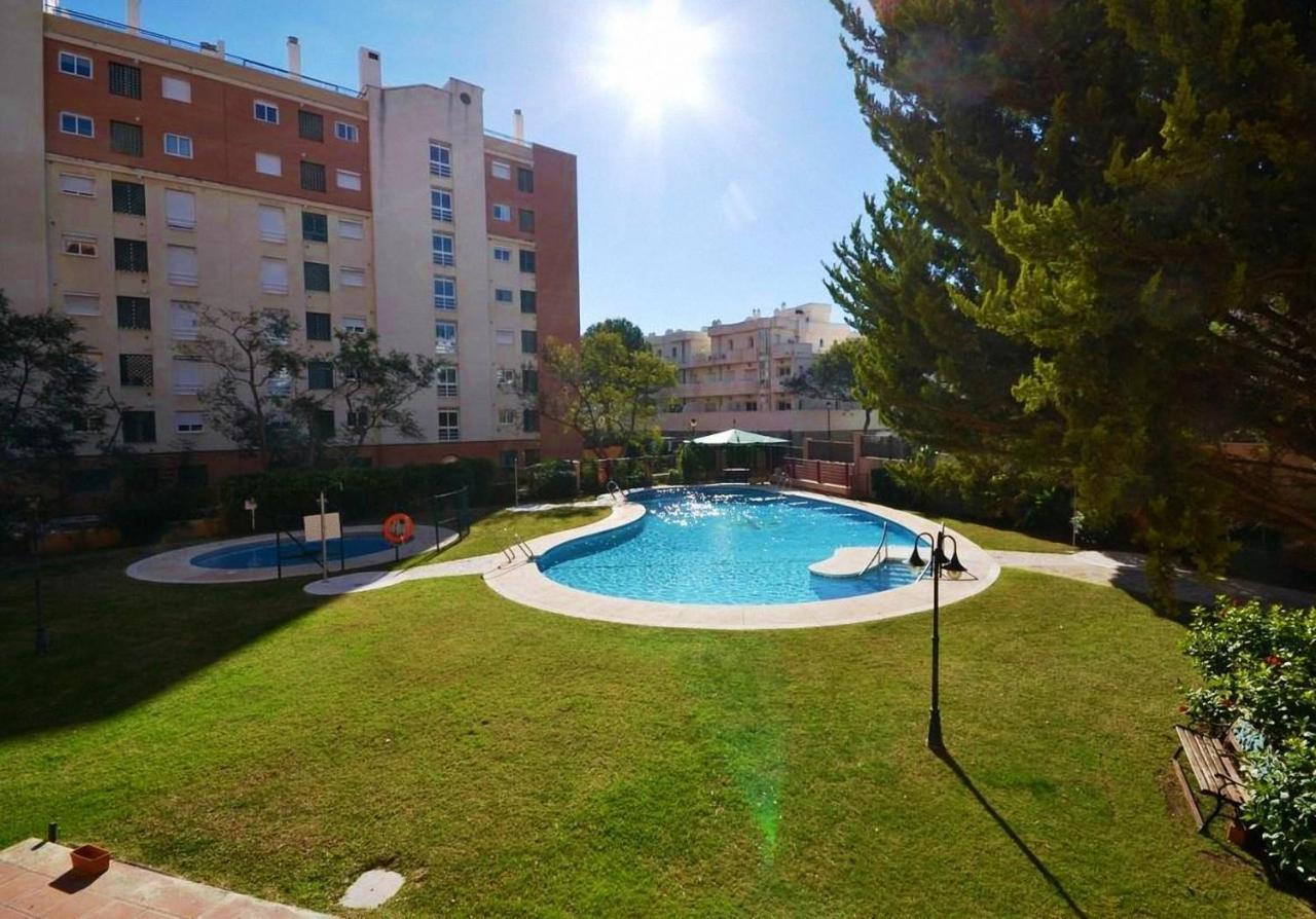Apartamento en Fuengirola Exterior foto